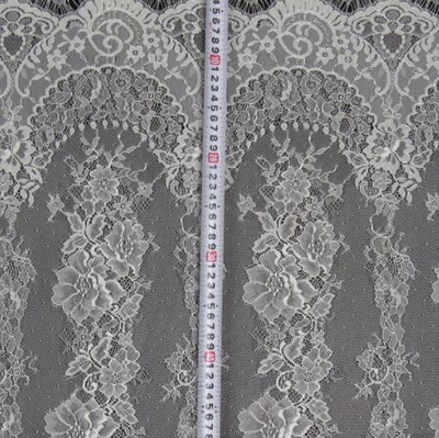 Chantilly lace veil
